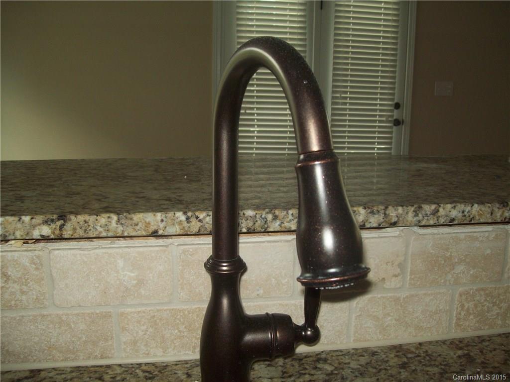 9200 Inverness Bay Road Charlotte, NC 28278 - Photo 12 of 23 Gallery Image 12