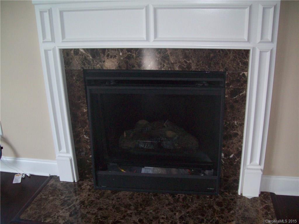9200 Inverness Bay Road Charlotte, NC 28278 - Photo 17 of 23 Gallery Image 17
