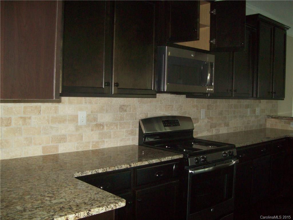 9200 Inverness Bay Road Charlotte, NC 28278 - Photo 10 of 23 Gallery Image 10