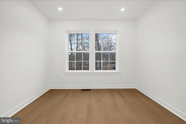 $649,900 | 5705 Lincoln Avenue, Lanham, MD 20706