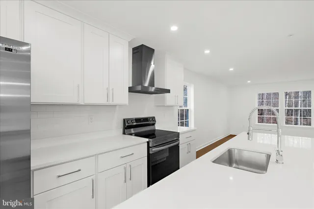 $649,900 | 5705 Lincoln Avenue, Lanham, MD 20706