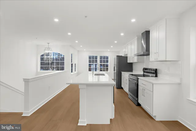 $649,900 | 5705 Lincoln Avenue, Lanham, MD 20706