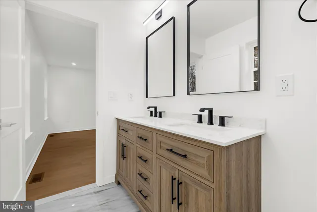 $649,900 | 5705 Lincoln Avenue, Lanham, MD 20706