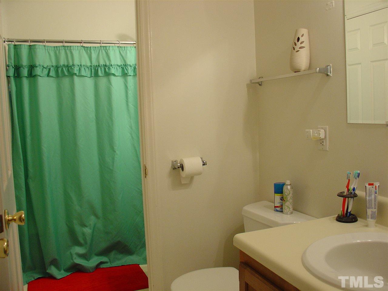 8200 Merriweather Circle Raleigh, NC 27616 - Photo 16 of 20