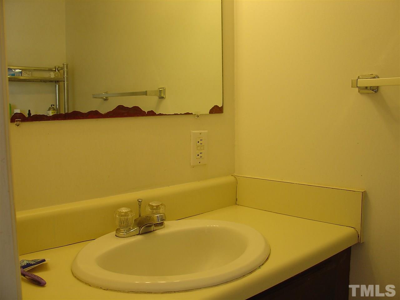 8200 Merriweather Circle Raleigh, NC 27616 - Photo 6 of 20