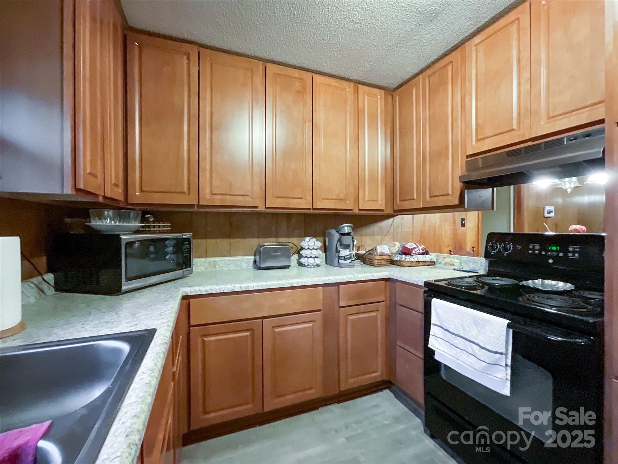 122 Wesley Woods Road Monroe, NC 28110 - Photo 11 of 44 Gallery Image 11