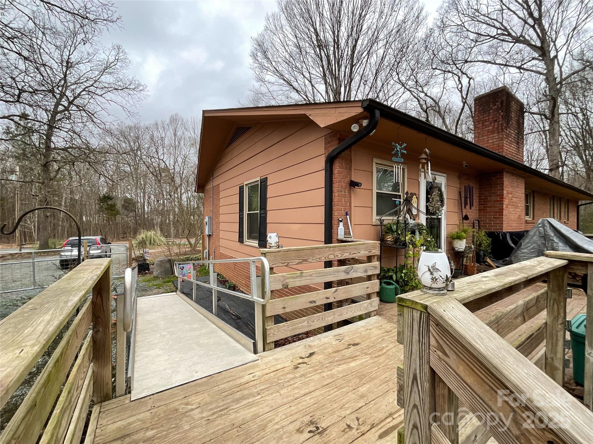 122 Wesley Woods Road Monroe, NC 28110 - Photo 4 of 44 Gallery Image 4