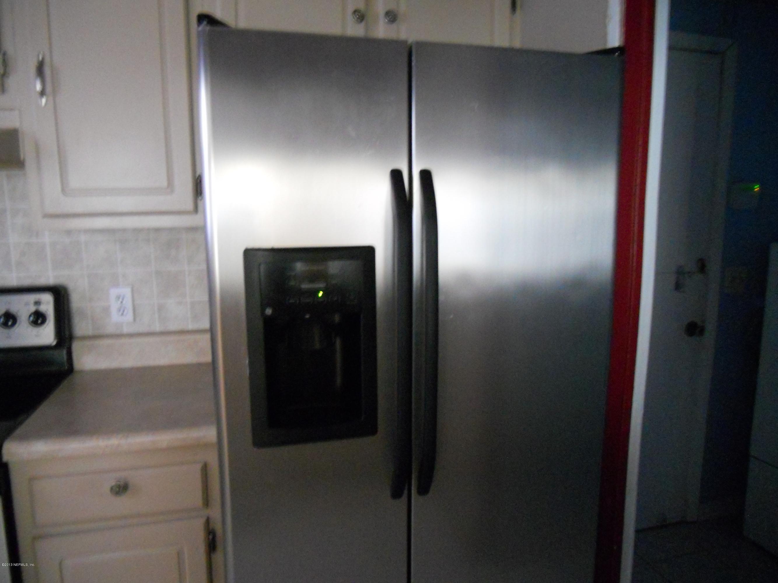 6262 Townsend Road Jacksonville, FL 32244 - Photo 31 of 34 refrigerator