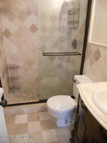 6262 Townsend Road Jacksonville, FL 32244 - Photo 9 of 34 master bathroom