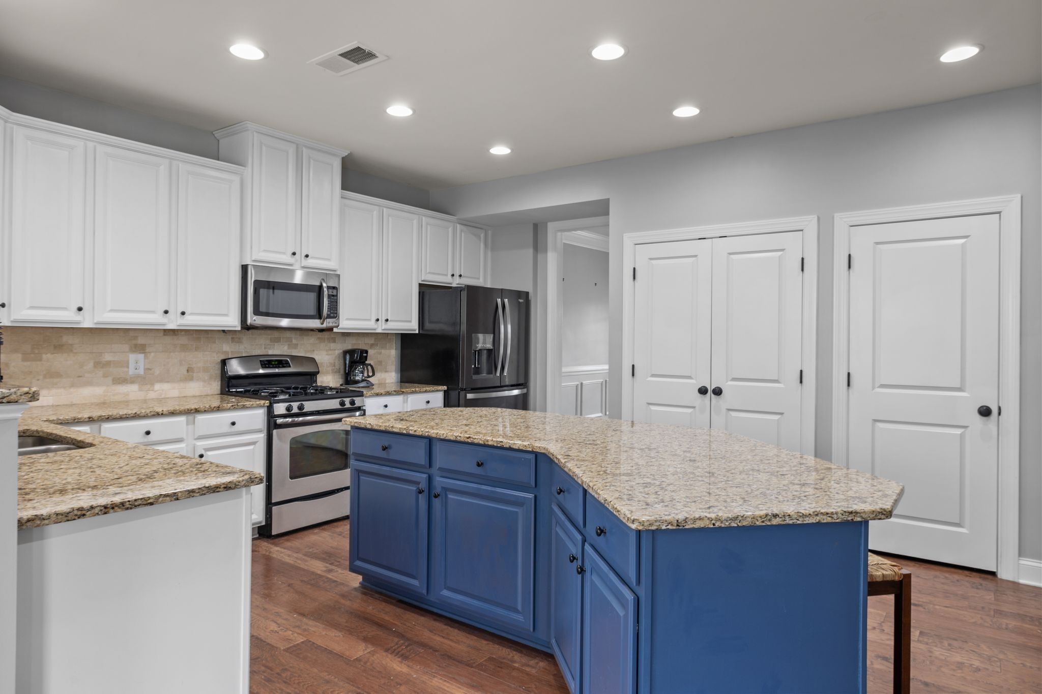 1931 Portview Drive Spring Hill, TN 37174 - Photo 24 of 51 a kitchen with kitchen island granite countertop appliances cabinets and a sink