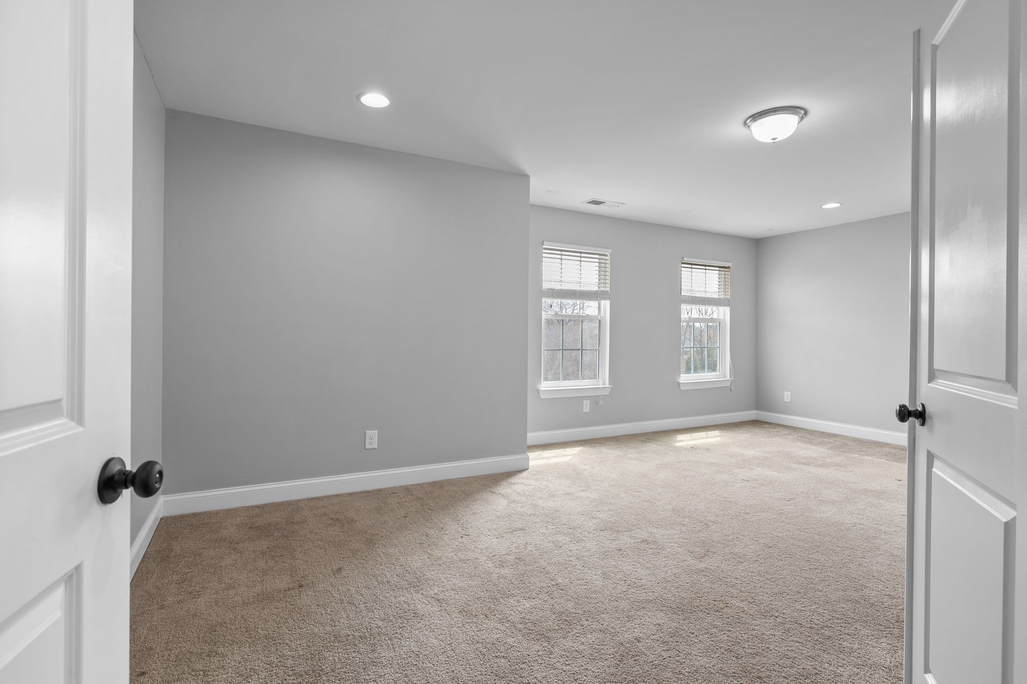 1931 Portview Drive Spring Hill, TN 37174 - Photo 40 of 51 an empty room with windows and closet