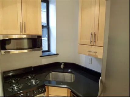 $7,495 | 138 East 16th Street, Unit 3B | Gramercy