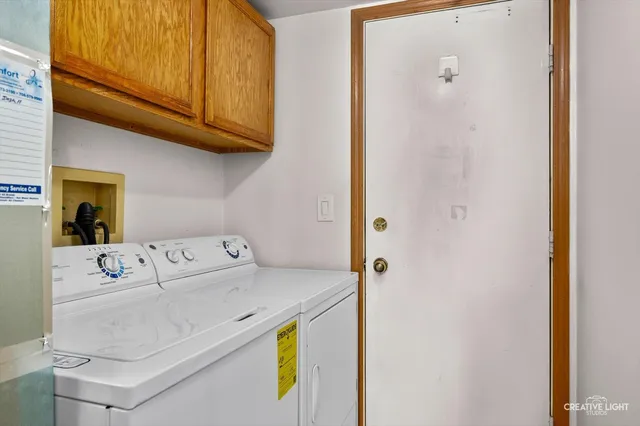 $280,000 | 7419 Canterbury Place, Unit 224, Downers Grove, IL 60516