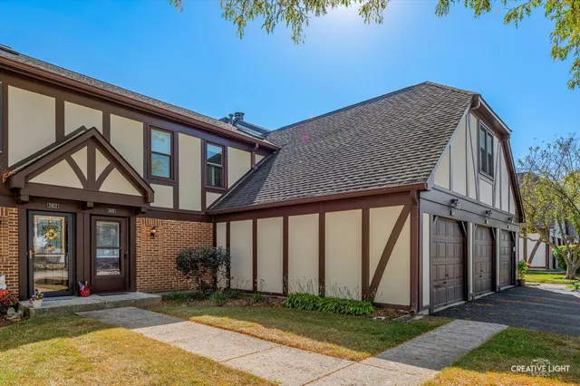 $280,000 | 7419 Canterbury Place, Unit 224, Downers Grove, IL 60516