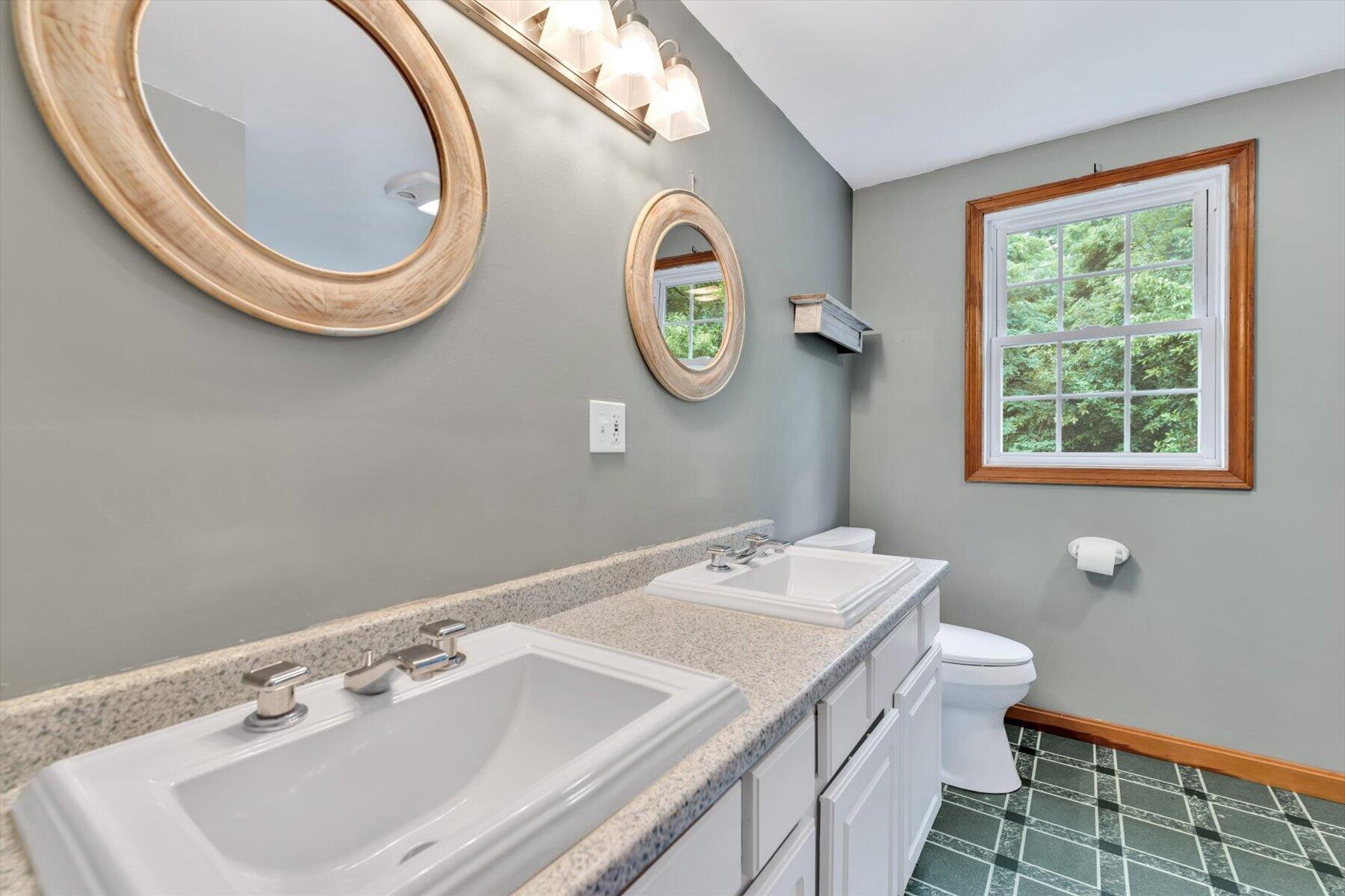 69 R Anthony Street Berkley, MA 02779 - Photo 42 of 70 50-IMGP1081
