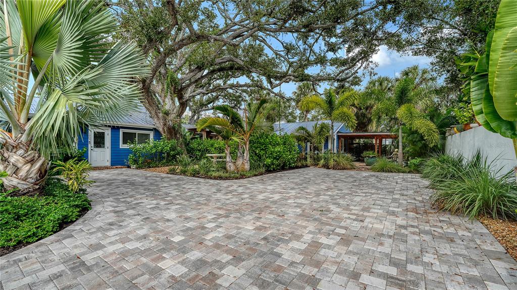 1901 Morrill Street Sarasota, FL 34236 - Photo 45 of 50 a front view of a house with garden