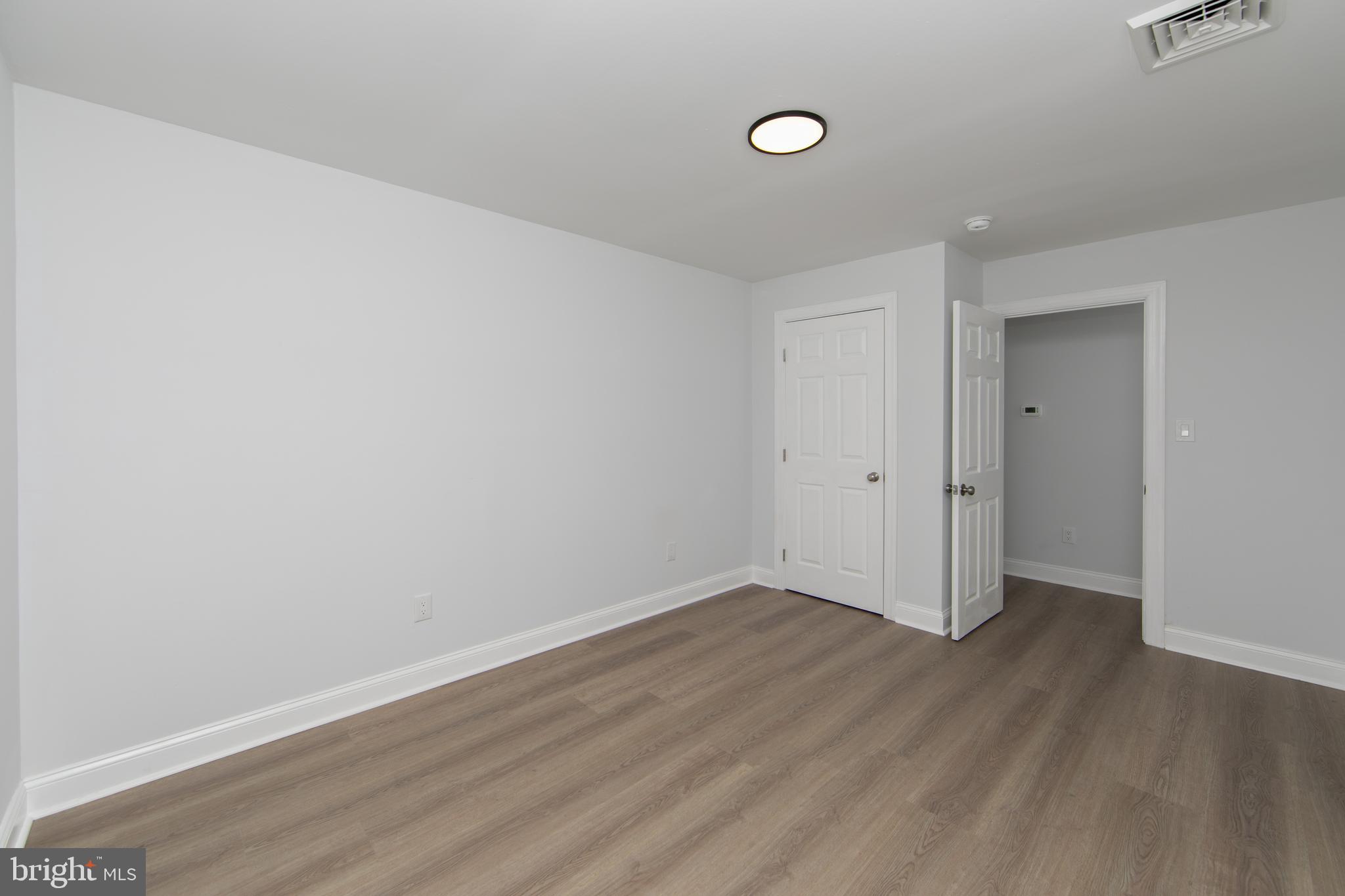 141 Oak Avenue Runnemede, NJ 08078 - Photo 25 of 32