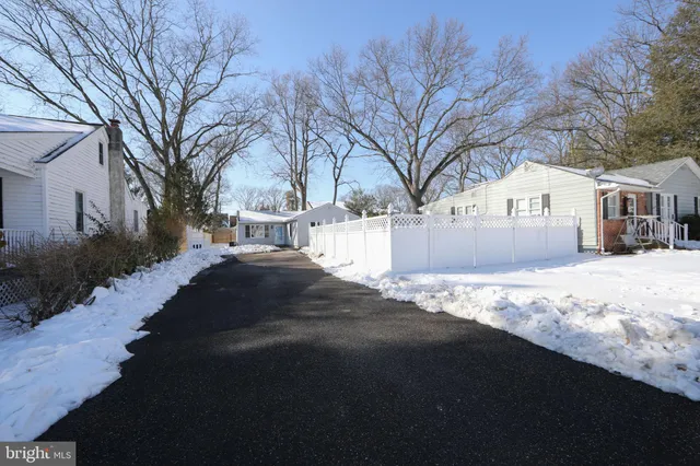 $364,900 | 141 Oak Avenue, Runnemede, NJ 08078