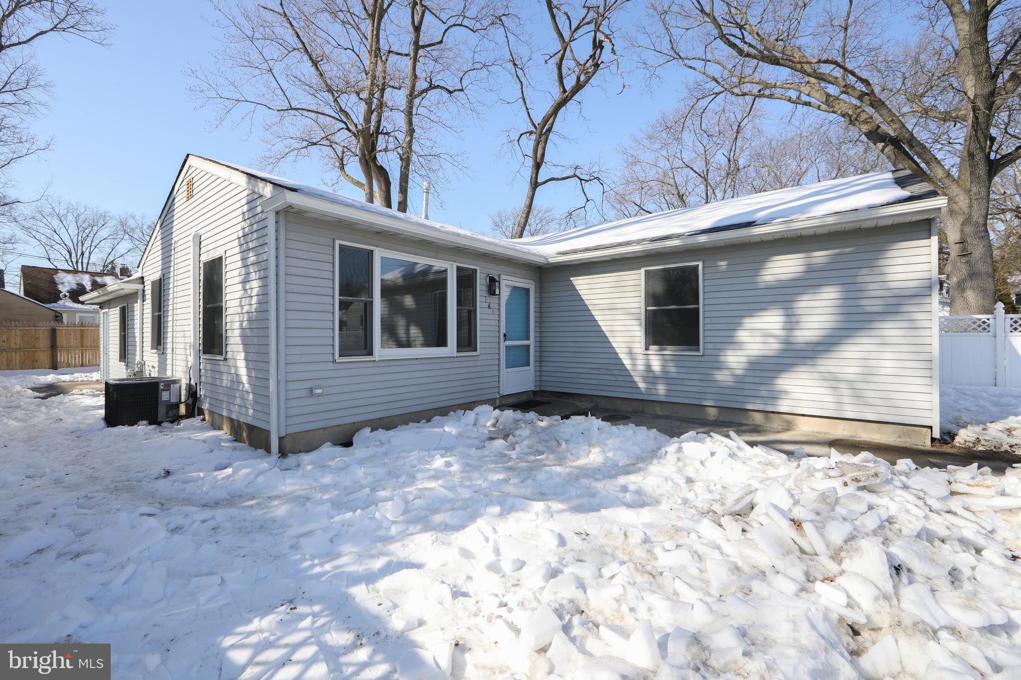 141 Oak Avenue Runnemede, NJ 08078 - Photo 6 of 32