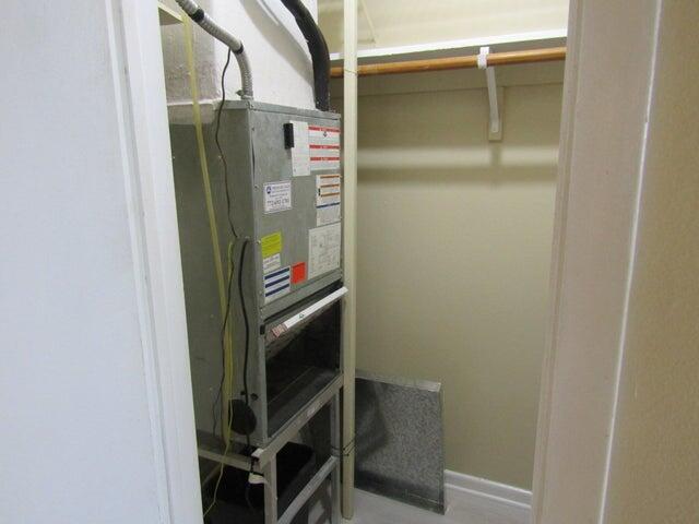 2929 Southeast Ocean Boulevard, Unit B7 Stuart, FL 34996 - Photo 16 of 16 2929 7B airhandler