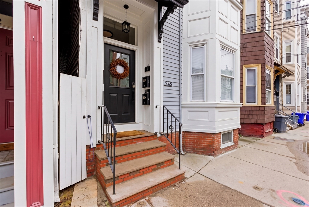 245 West Fifth Street, Unit 4 Boston, MA 02127 - Photo 22 of 27