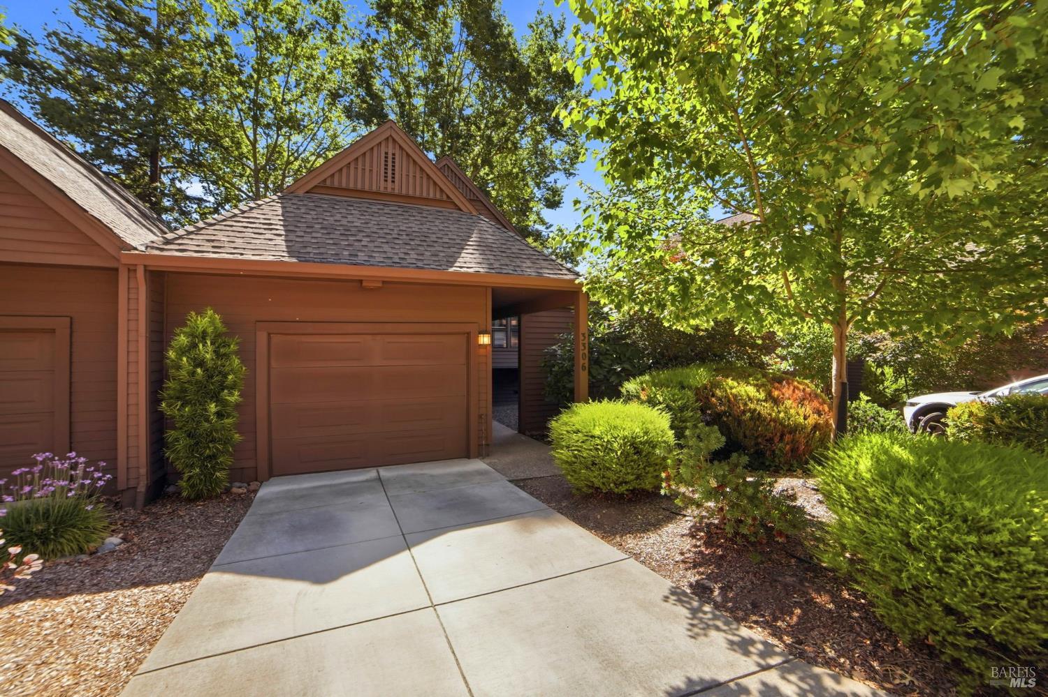 3306 Parker Hill Road Santa Rosa, CA 95404 - Photo 1 of 39