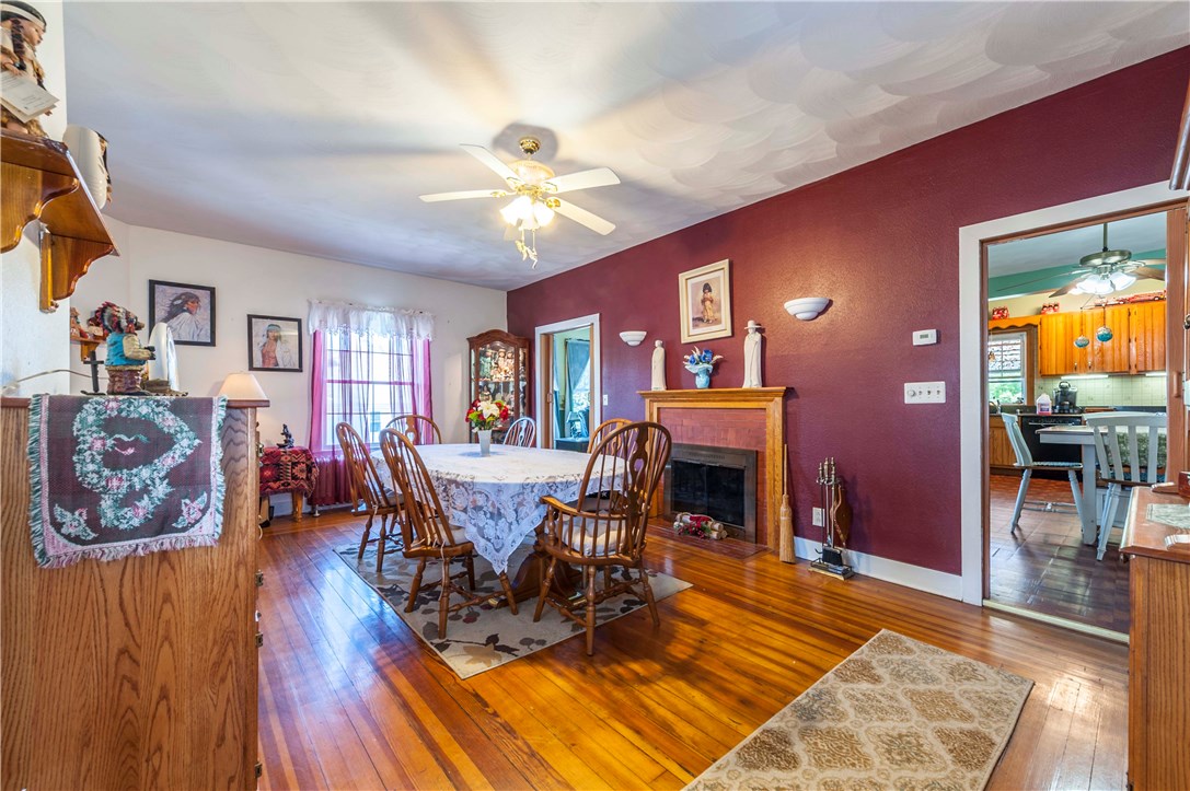 18 Chestnut Street Pawtucket, RI 02860 - Photo 8 of 29 Dining Room