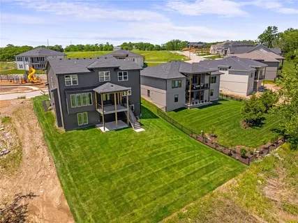 $836,970 | 22364 West 90th Terrace, Lenexa, KS 66227