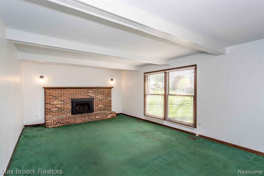 1772 North Kilburn Road Rochester Hills, MI 48306 - Photo 19 of 49