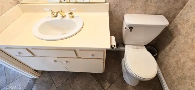 $5,400 | 1400 Post, Fullerton, CA 92833