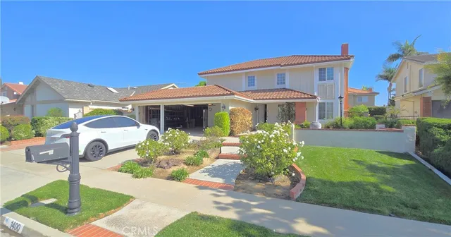 $5,400 | 1400 Post, Fullerton, CA 92833