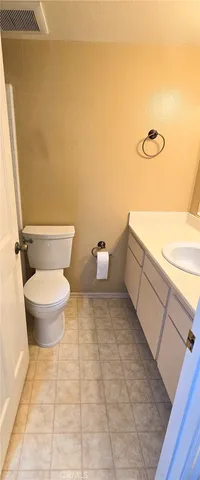 $5,400 | 1400 Post, Fullerton, CA 92833
