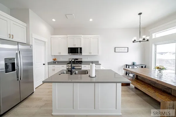 $420,000 | 4628 Memory Lane, Idaho Falls, ID 83401