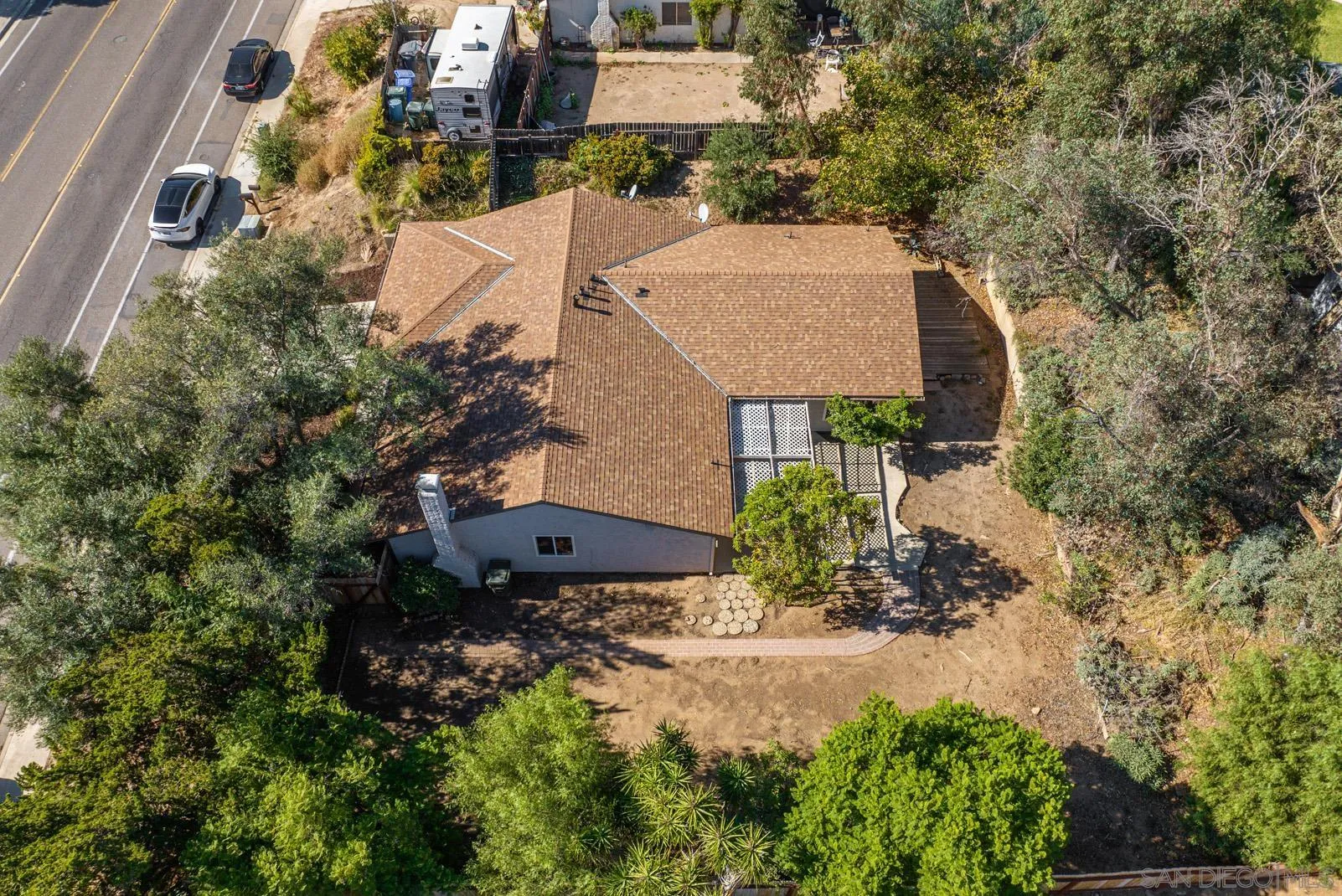 950 East Fallbrook Street Fallbrook, CA 92028 - Photo 35 of 37 an aerial view of a house with yard and outdoor seating