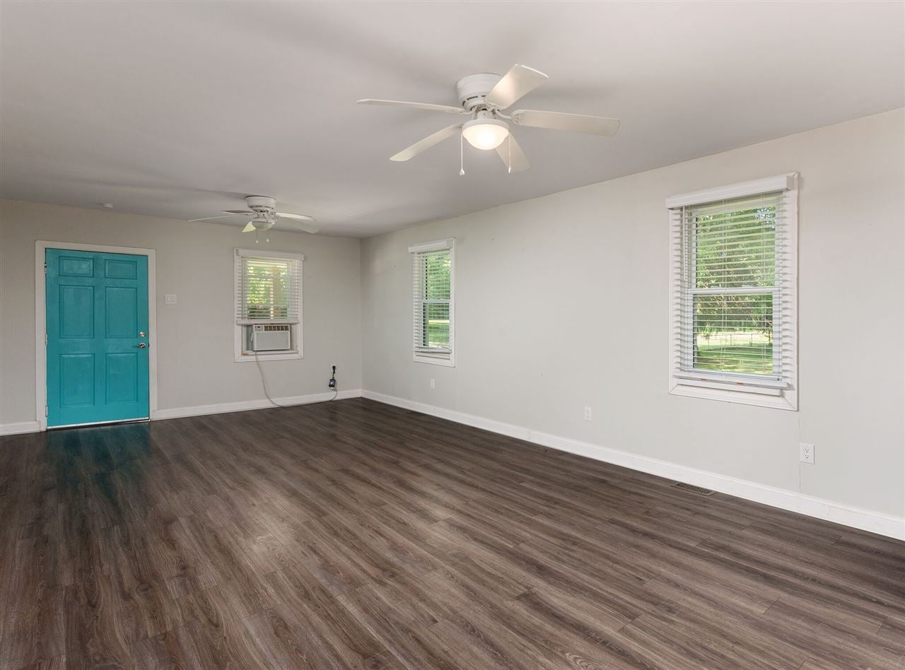 4642 Riverside Drive Huntington, WV 25705 - Photo 7 of 17 Gallery Image 7