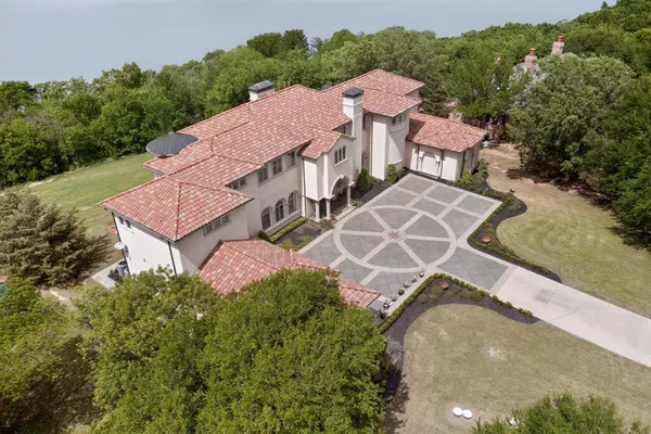 $5,500,000 | 141 Cherokee Boulevard, Pottsboro, TX 75076