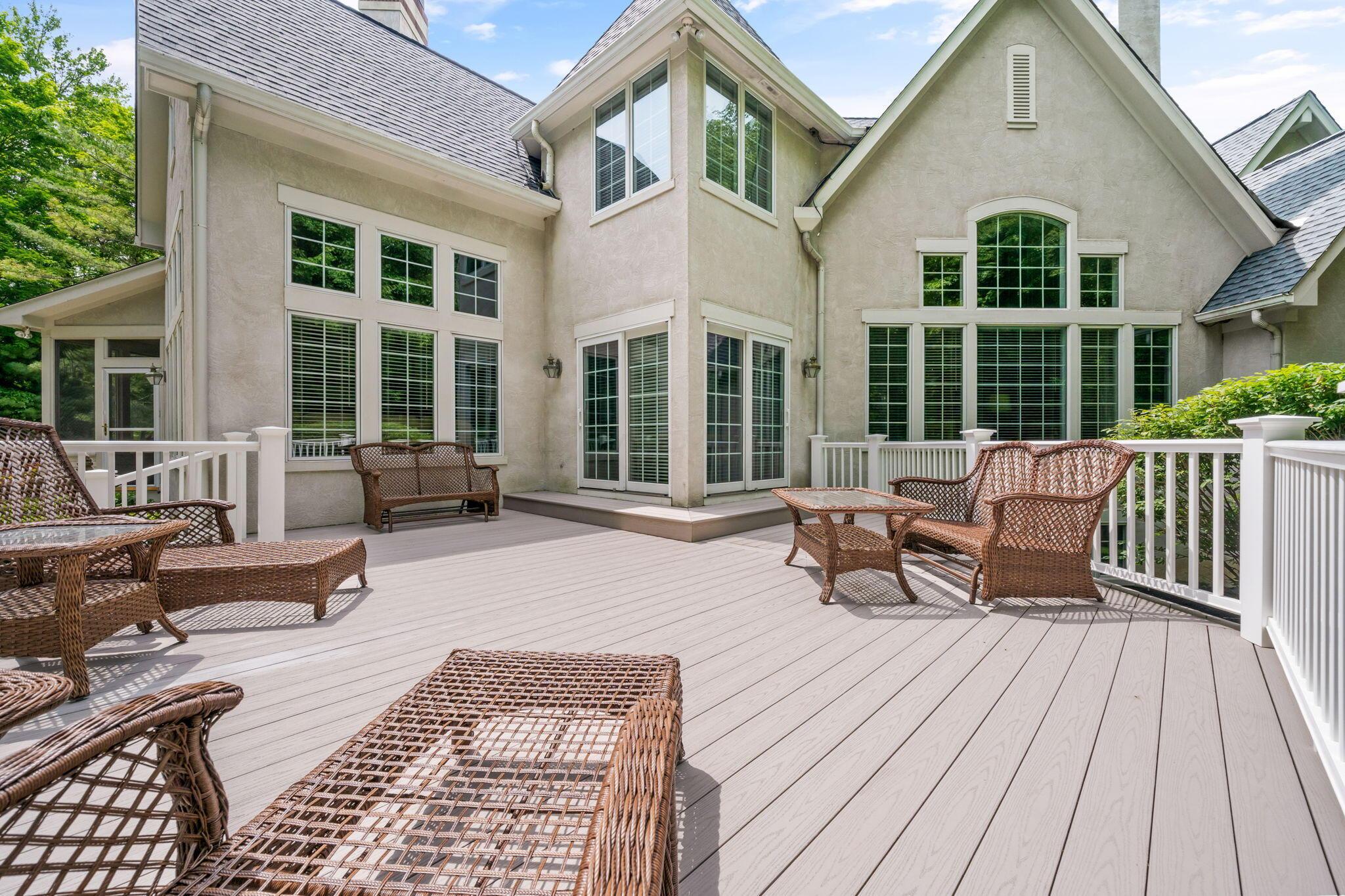 650 West Orange Road Delaware, OH 43015 - Photo 118 of 149 Deck