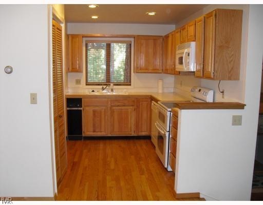 931 Incline Way, Unit 243 Incline Village, NV 89451 - Photo 3 of 9 Gallery Image 3