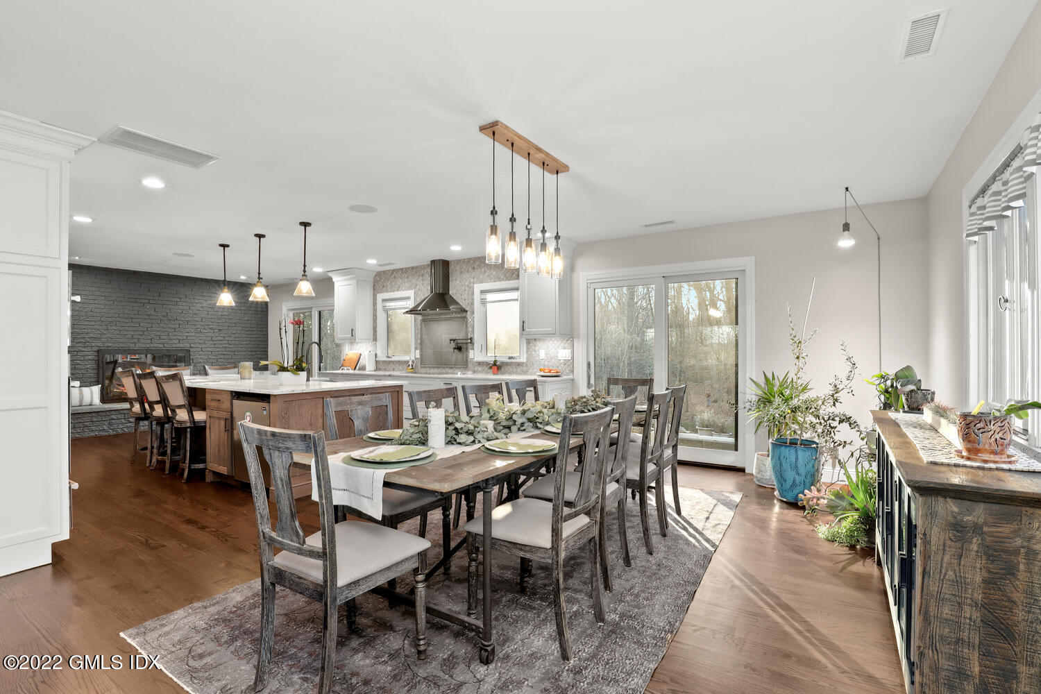 442 Riversville Road Greenwich, CT 06831 - Photo 7 of 29 a dining room with furniture and window