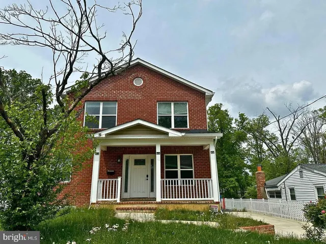 $5,950 | 220 Elizabeth Avenue, Rockville, MD 20850