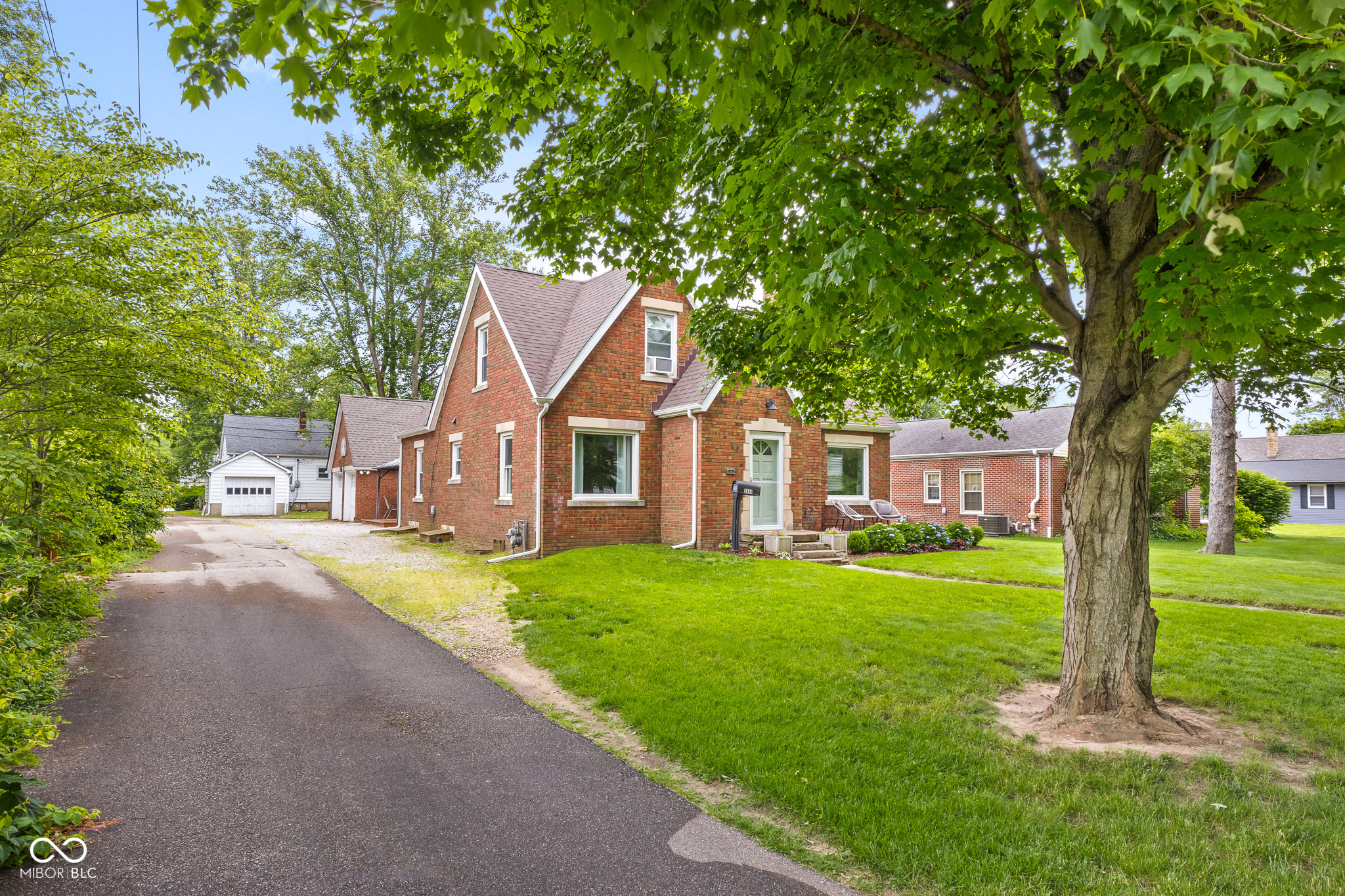 2645 Washington Street Columbus, IN 47201 - Photo 51 of 55