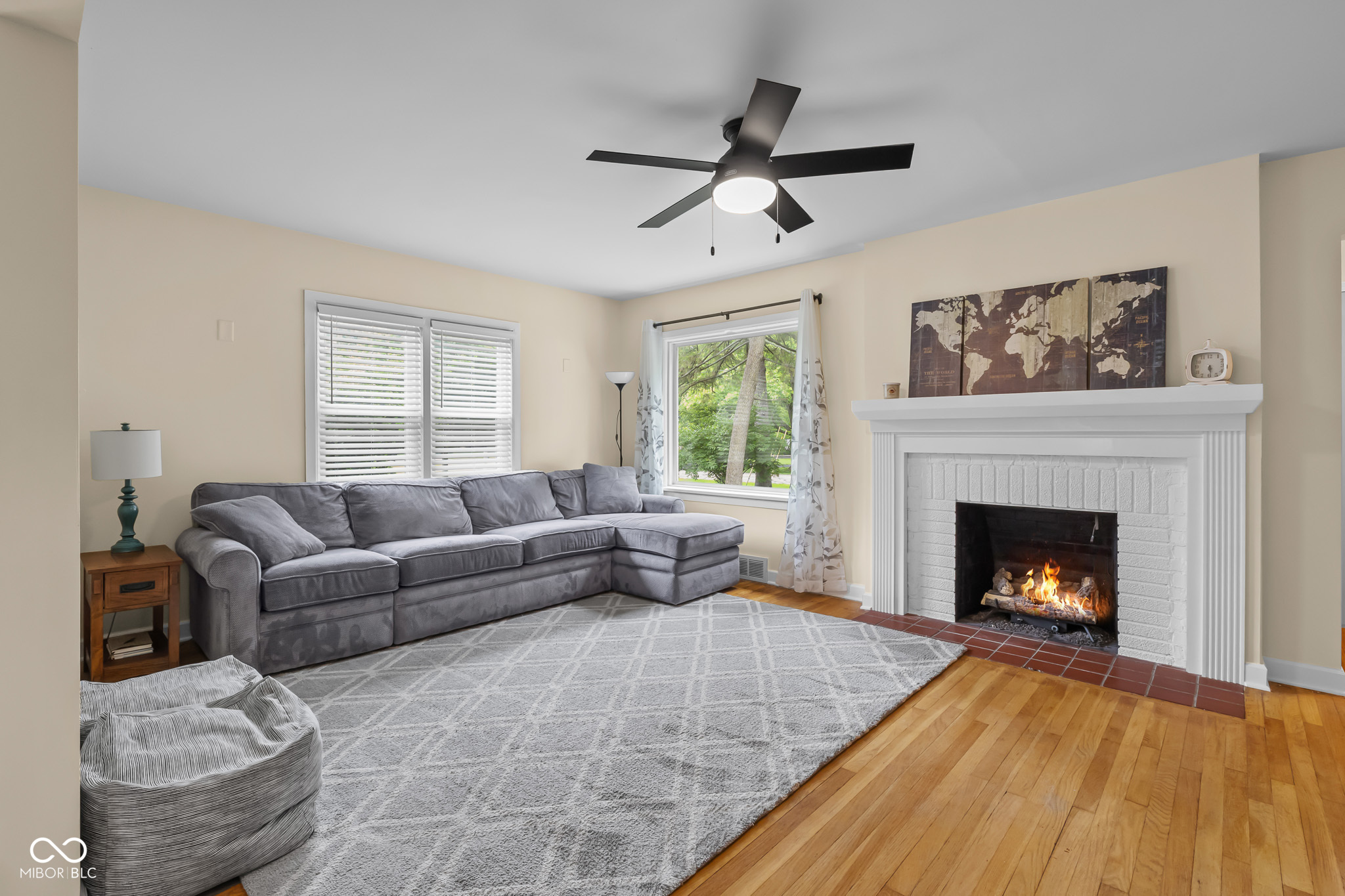 2645 Washington Street Columbus, IN 47201 - Photo 6 of 55