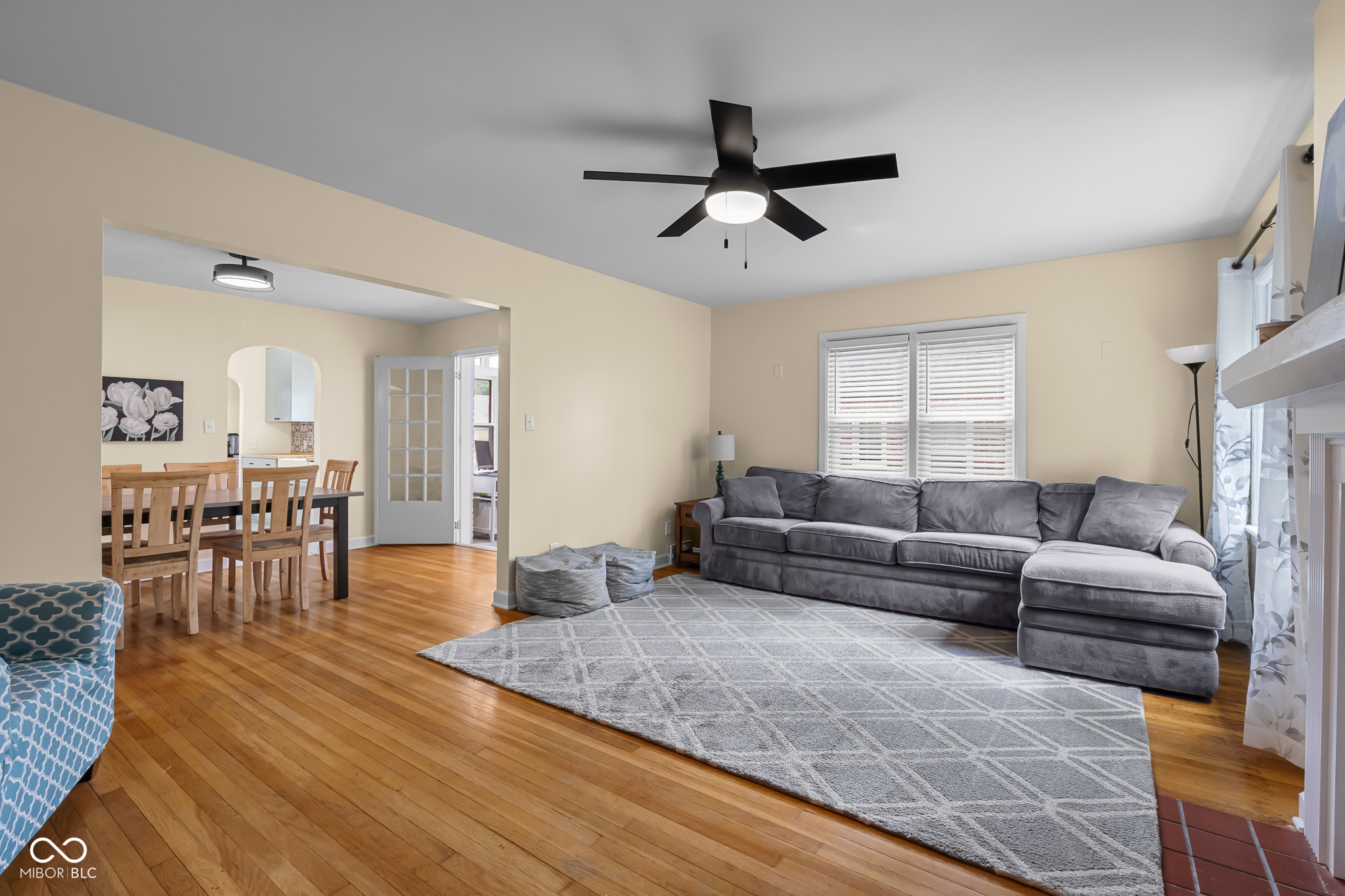 2645 Washington Street Columbus, IN 47201 - Photo 10 of 55