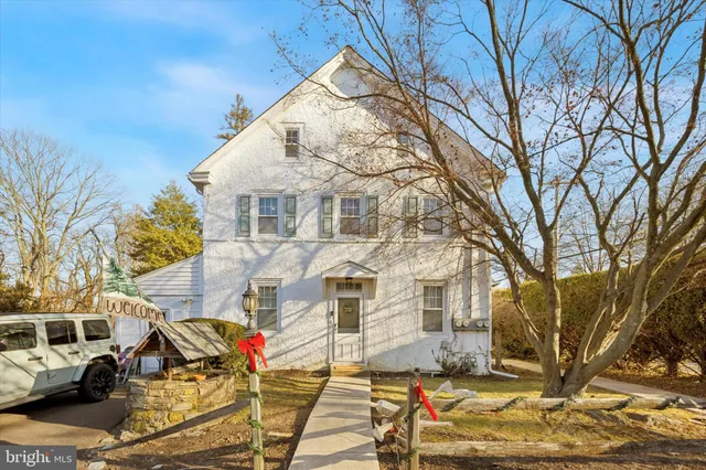 $2,850 | 922 Second Street Pike, Southampton, PA 18966