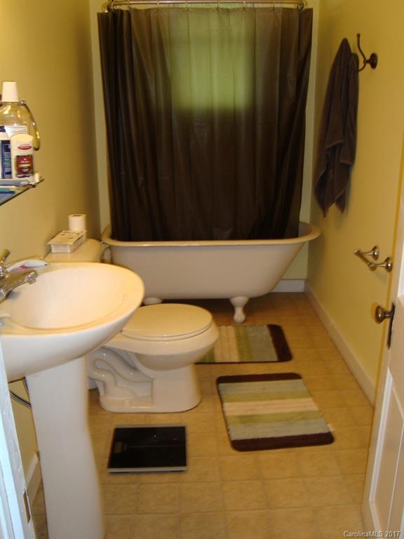 75 Lanier Street Tryon, NC 28782 - Photo 15 of 24 Gallery Image 15