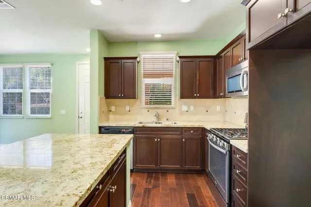 $3,600 | 2952 Palmera Lane, Simi Valley, CA 93065