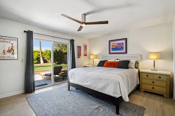 $949,000 | 835 North Farrell Drive, Palm Springs, CA 92262