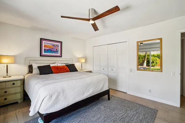 $949,000 | 835 North Farrell Drive, Palm Springs, CA 92262