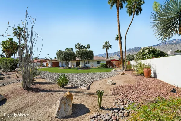 $949,000 | 835 North Farrell Drive, Palm Springs, CA 92262