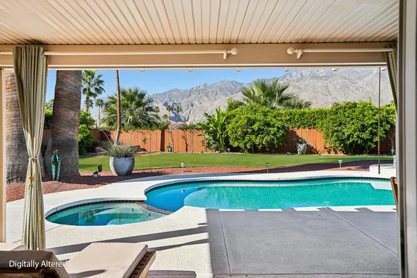 $949,000 | 835 North Farrell Drive, Palm Springs, CA 92262